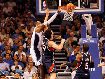 河南建業(yè)對蘇寧足球